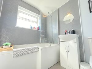 North Road- click for photo gallery